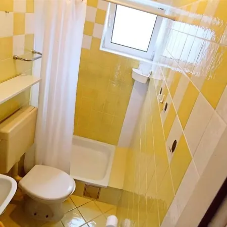 Lucija With Pool Apartment Ražanj