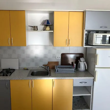 Apartment Lucija With Pool
