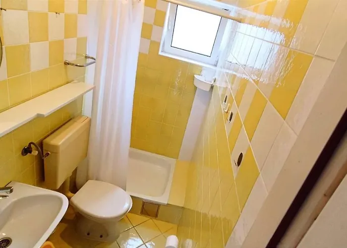 Lucija Lejlighed Ražanj